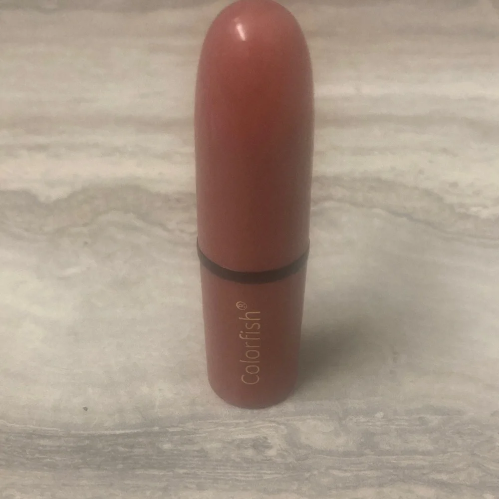 Nude Pink Creamy Lipstick - Soft Pink Shade